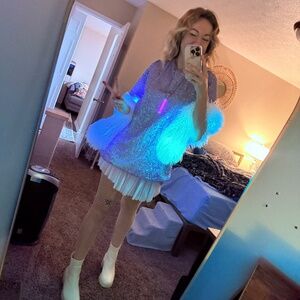 Meet your Posher, Julia